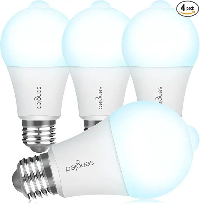 Sengled Motion Sensor Light Bulbs, A19 LED Dusk to Dawn Bulbs 5000K Daylight